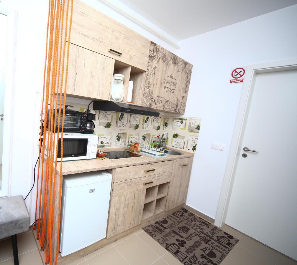 B&M Apartment Braşov Exterior foto